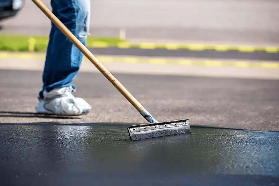 Asphalt Sealcoating - Jacksonville, IL